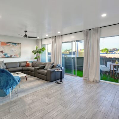 Phoenix Luxury Condo12-min