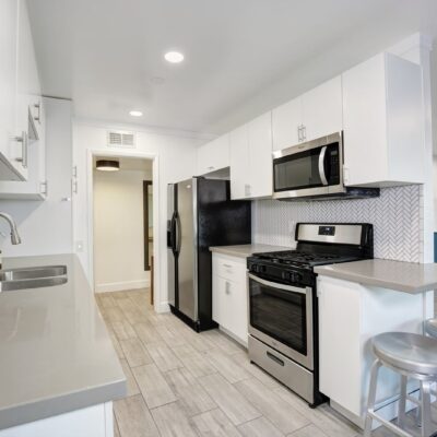 Phoenix Luxury Condo17-min